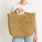 Bolso MORE Beige Oscuro modelo