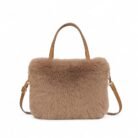 Bolso-Wisi-Marron-Felpa-Frente-blanco