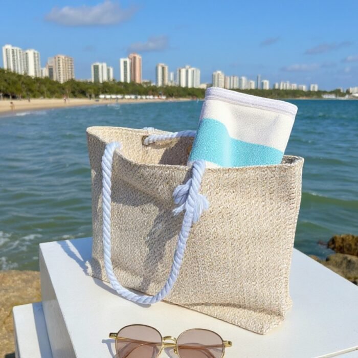 Bolso llatra playa con toalla Bolso llatra playa con toalla