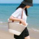 Bolso turiso marrón modelo