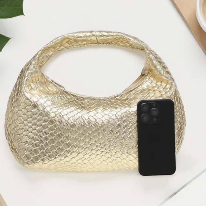 generation-c56fb457-5ca6-4821-be6b-8055d1ab4858-Photoroom generation-c56fb457-5ca6-4821-be6b-8055d1ab4858-Photoroom