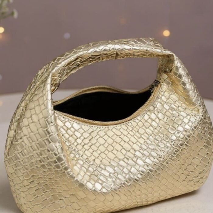 generation-f0e17c2d-f108-4ca3-831a-9aa917b3739a-Photoroom generation-f0e17c2d-f108-4ca3-831a-9aa917b3739a-Photoroom